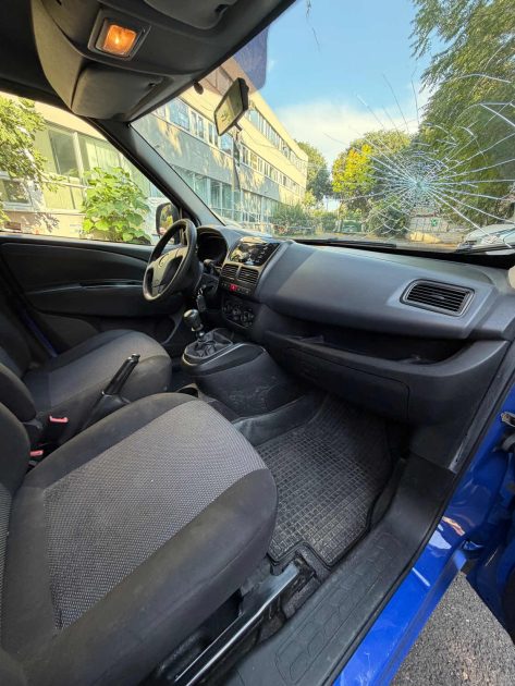 FIAT DOBLO 1.4 T-Jet 16v 120 ch GNV Dynamic, bleu, 5 cv, 5 portes garantie 3 mois