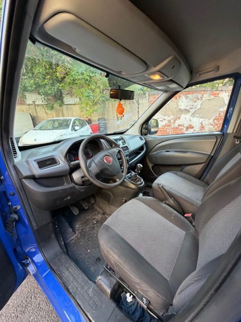 FIAT DOBLO 1.4 T-Jet 16v 120 ch GNV Dynamic, bleu, 5 cv, 5 portes garantie 3 mois