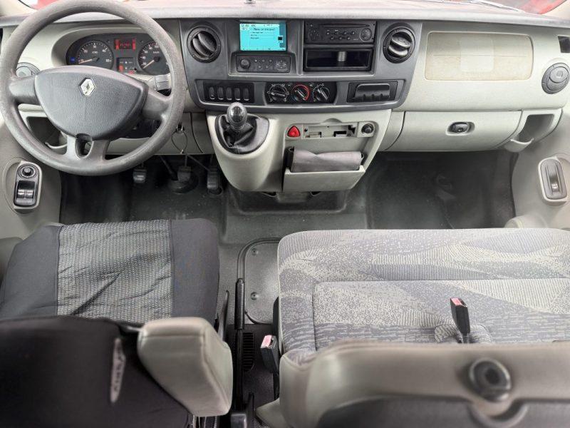 RENAULT MASTER II AUTOBUSAUTOCAR 3.0 DCI 140 2005