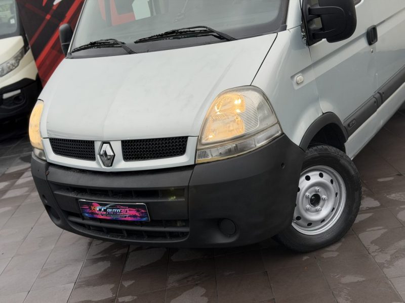 RENAULT MASTER II AUTOBUSAUTOCAR 3.0 DCI 140 2005