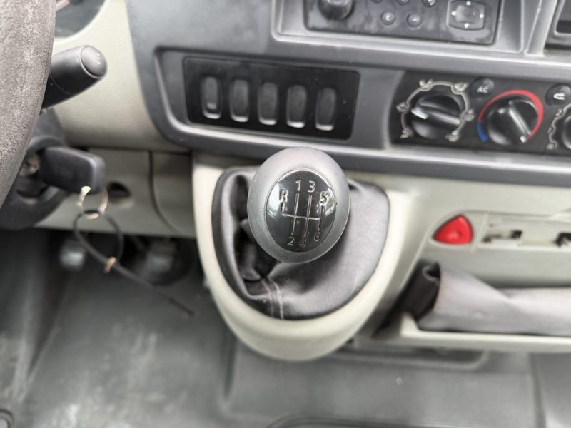 RENAULT MASTER II AUTOBUSAUTOCAR 3.0 DCI 140 2005