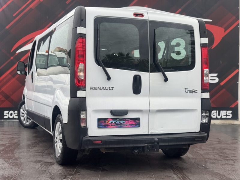 RENAULT TRAFIC II AUTOBUSAUTOCAR 2.0 DCI 115 2014 TTC