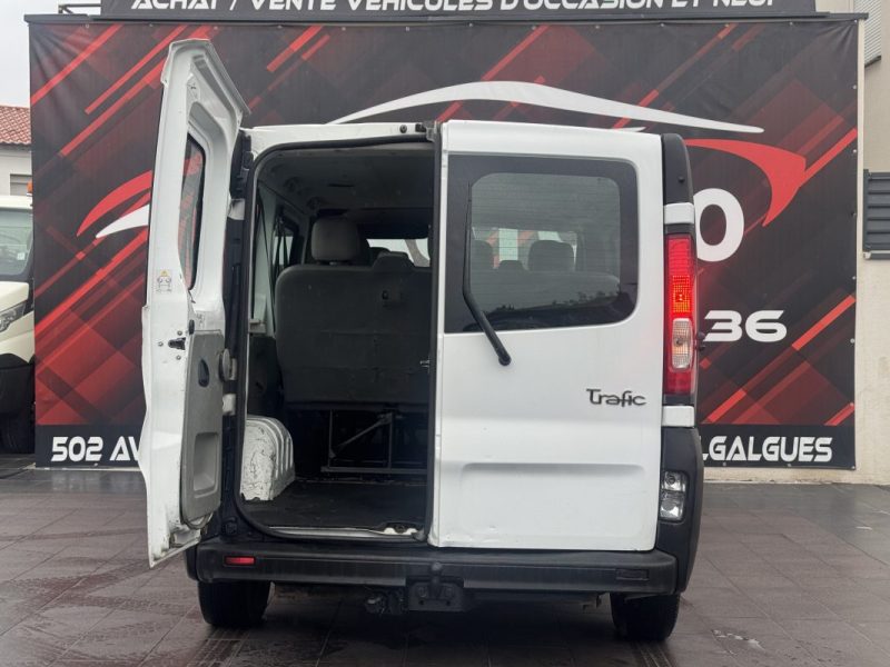RENAULT TRAFIC II AUTOBUSAUTOCAR 2.0 DCI 115 2014 TTC