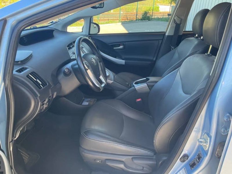 TOYOTA PRIUS 1.8 HYBRID 99 Cv - GPS TACTILE / CAMERA - GARANTIE 12 MOIS NATIONALE 