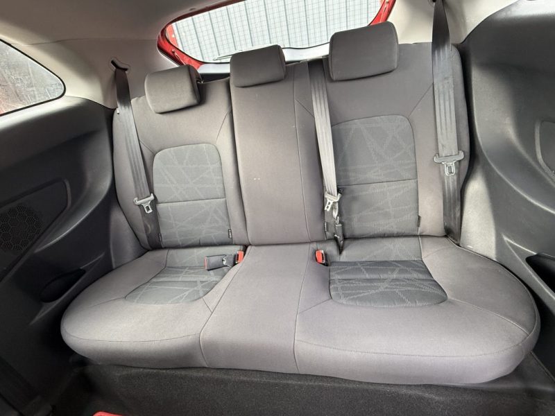 KIA RIO 1.2 85 MOTION 