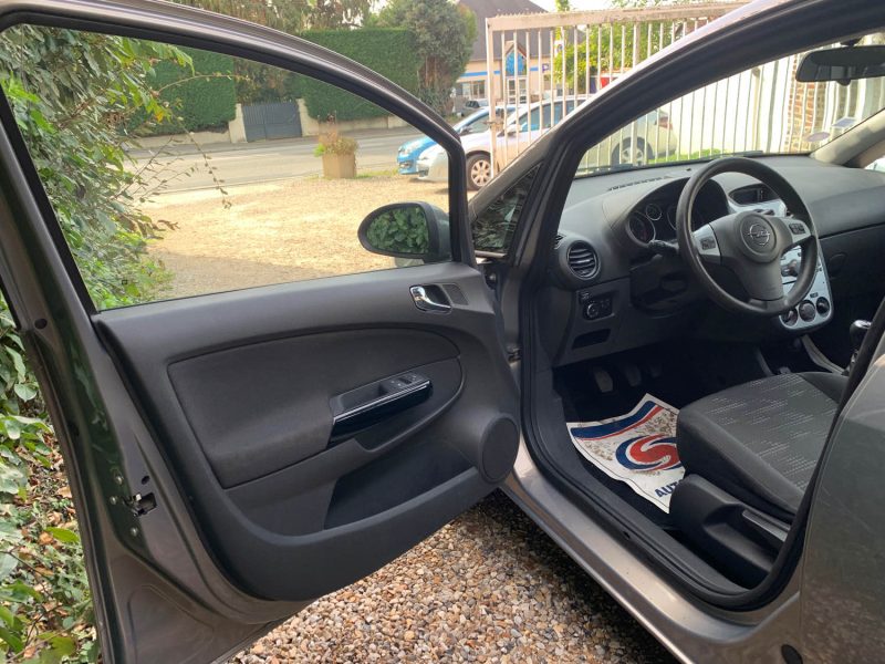 OPEL CORSA D 1.2 LPG 1229CM3 83CV  2012