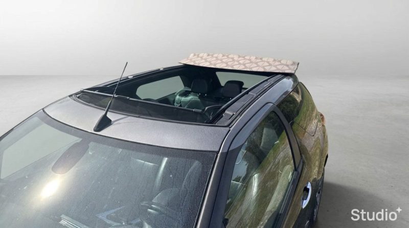 CITROEN DS3 1.6L 155ch SPORT CHIC CABRIOLET  2013