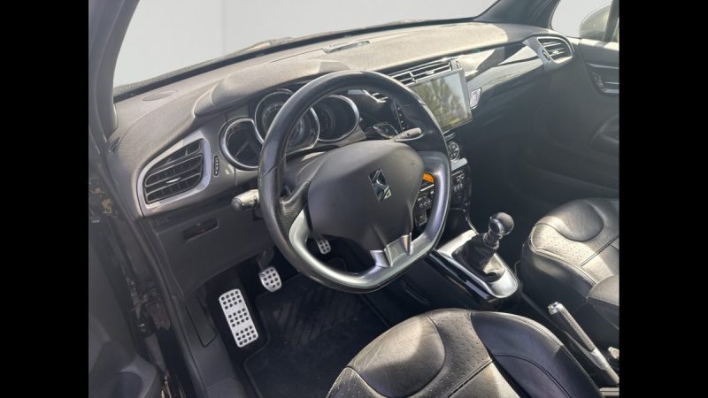 CITROEN DS3 1.6L 155ch SPORT CHIC CABRIOLET  2013