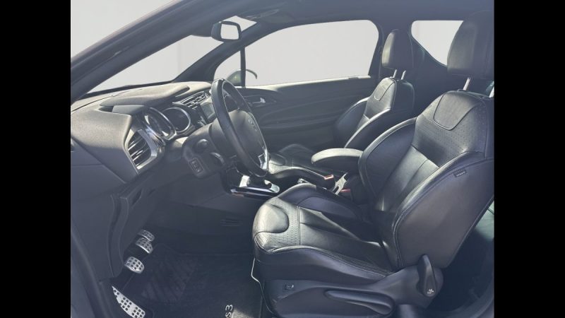 CITROEN DS3 1.6L 155ch SPORT CHIC CABRIOLET  2013