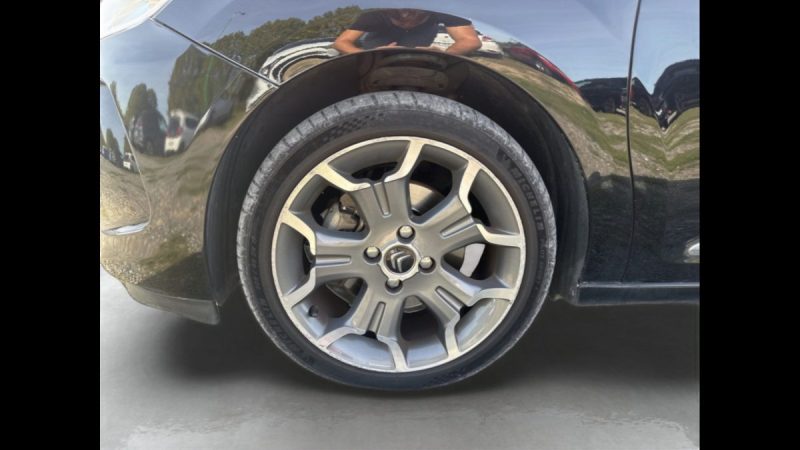 CITROEN DS3 1.6L 155ch SPORT CHIC CABRIOLET  2013