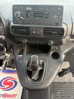 BERLINGO 75CH 1.5 HDI 2021 1ère MAIN 7490 TTC