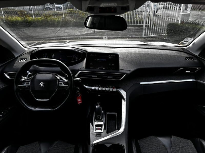 PEUGEOT 3008 SUV 1.6 BLUEHDI 120 ALLURE 2017 - GARANTIE JUSQU'A 48 MOIS