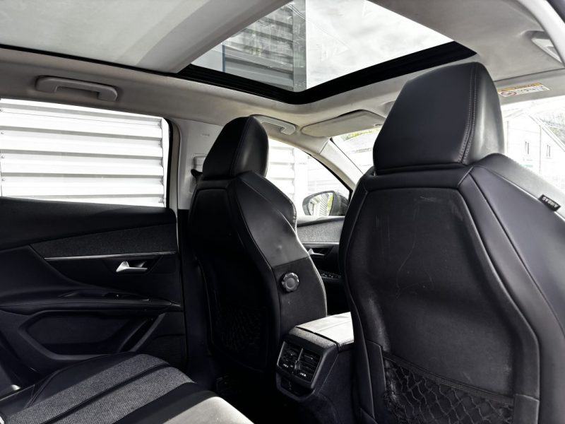 PEUGEOT 3008 SUV 1.6 BLUEHDI 120 ALLURE 2017 - GARANTIE JUSQU'A 48 MOIS