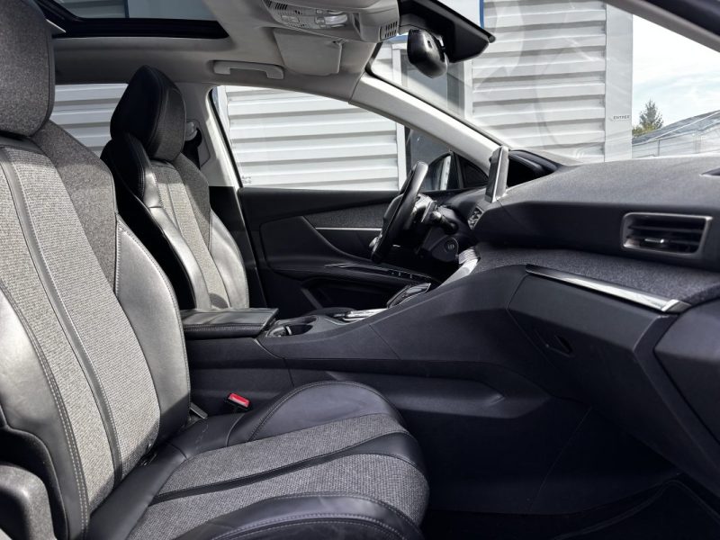 PEUGEOT 3008 SUV 1.6 BLUEHDI 120 ALLURE 2017 - GARANTIE JUSQU'A 48 MOIS