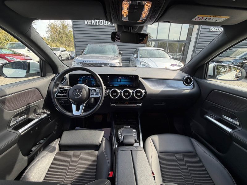 MERCEDES GLA PROGRESSIVE LINE 7 G-DCT