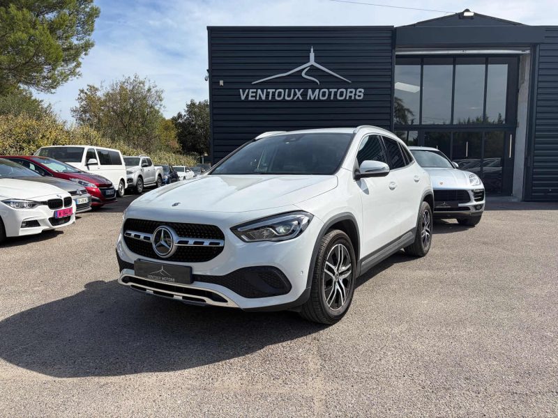 MERCEDES GLA PROGRESSIVE LINE 7 G-DCT