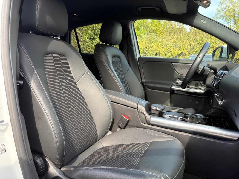 MERCEDES GLA PROGRESSIVE LINE 7 G-DCT