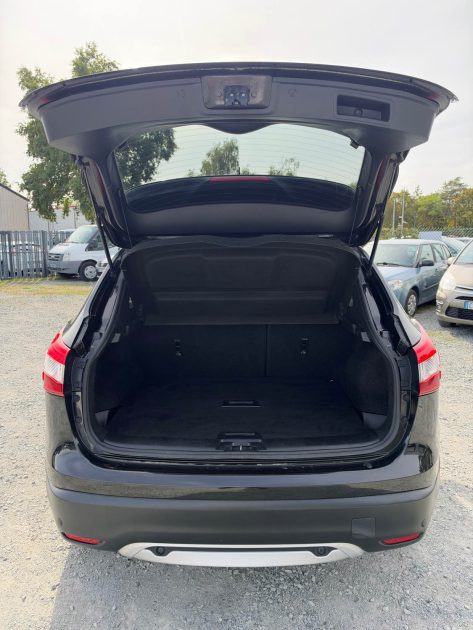 NISSAN QASHQAI 2 SUV 1.6 DCI FULL  OPTION BLACK EDITION LIMITED TRES BON ETAT