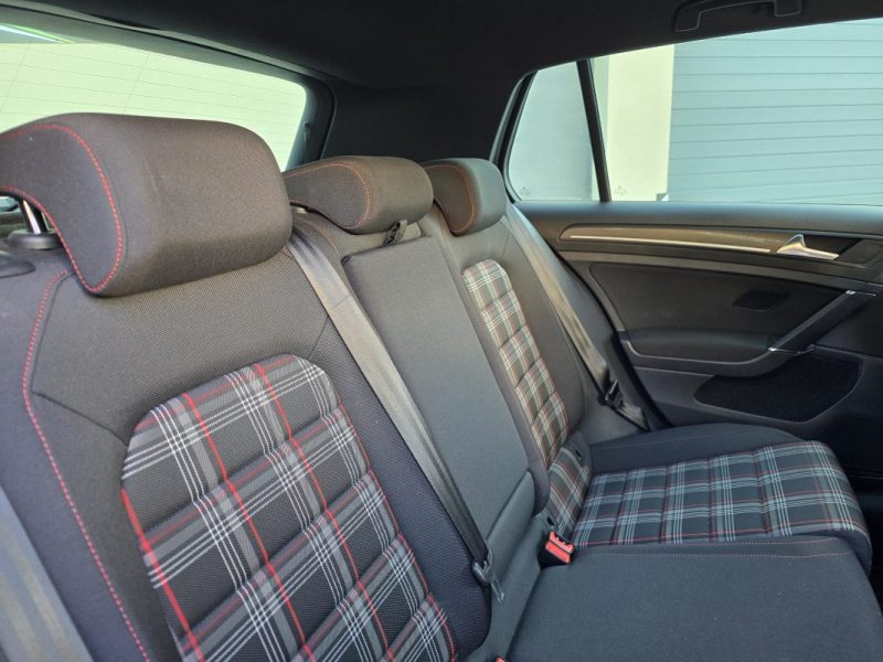 VOLKSWAGEN GOLF VOLKSWAGEN GOLF VII 2.0 TSI 245CH GTI PERFORMANCE DSG7 5P 2020