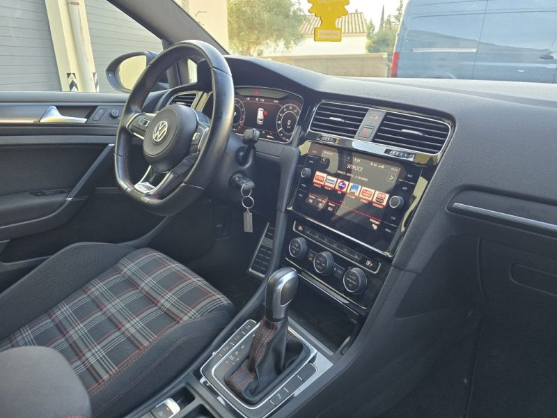 VOLKSWAGEN GOLF VOLKSWAGEN GOLF VII 2.0 TSI 245CH GTI PERFORMANCE DSG7 5P 2020