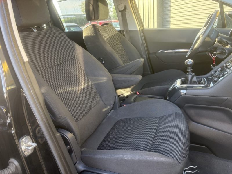 PEUGEOT 5008 1.6 HDI 112CV BUSINESS 2012