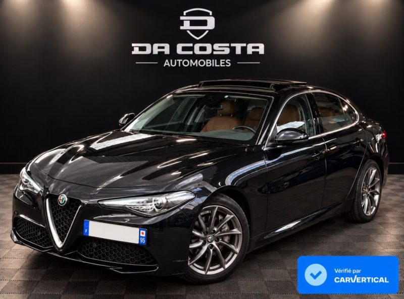 ALFA ROMEO GIULIA 2.0 T 200 Cv - TOIT OUVRANT / GPS - GARANTIE 12 MOIS NATIONALE 