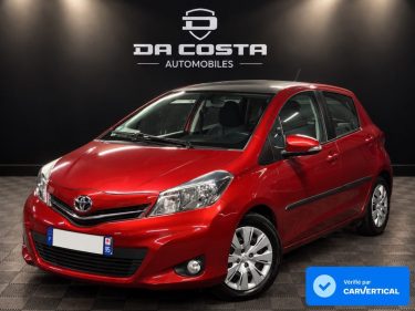 TOYOTA YARIS III 1.3 VVTI 100 Cv BOITE AUTO TOIT PANORAMIQUE / CAMERA - GARANTIE 12 MOIS NATIONALE