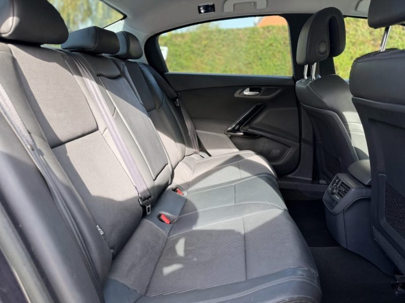 ✅ Très Belle PEUGEOT 508 2.0 e-HDI HYBRID4 // Carnet D’Entretien Complet // Garantie 12 Mois