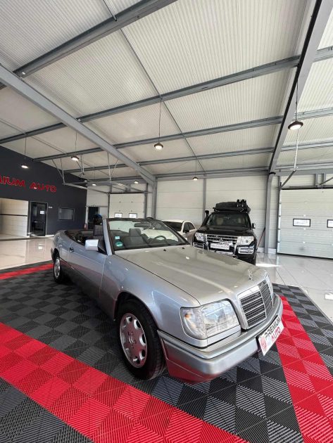 MERCEDES 220 DÉCAPOTABLE 2.2 E 220 BA 1994