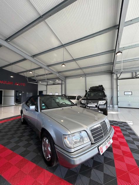 MERCEDES 220 DÉCAPOTABLE 2.2 E 220 BA 1994
