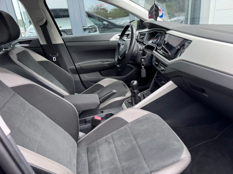 VOLKSWAGEN POLO VI 1.0 TSI 95cv CARAT EXCLUSIVE ✅1 ere MAIN ✅ CARPLAY