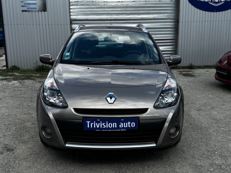RENAULT CLIO 1.2 16 V 101CH 2010