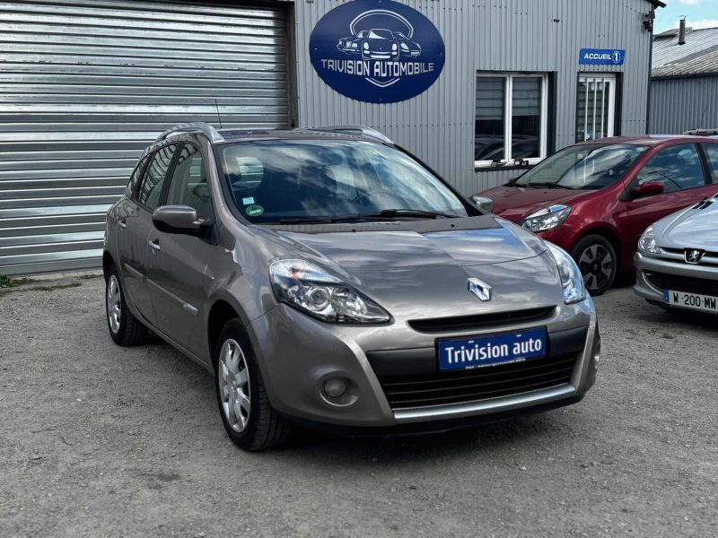 RENAULT CLIO 1.2 16 V 101CH 2010