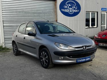 PEUGEOT 206 1.4 PREMIUM 2000