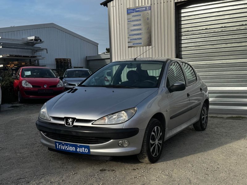PEUGEOT 206 1.4 PREMIUM 2000