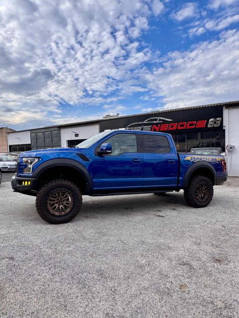 FORD F150 RAPTOR 3.5 V6 BI TURBO 450 CV IMMATRICULATION FRANCAISE PICK UP EN FRANCE VERITABLE MONSTR
