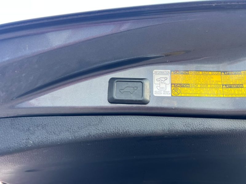 TOYOTA RAV4 124 D-4D 2WD LIFE