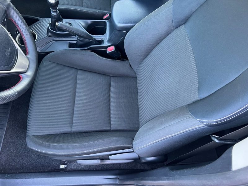 TOYOTA RAV4 124 D-4D 2WD LIFE