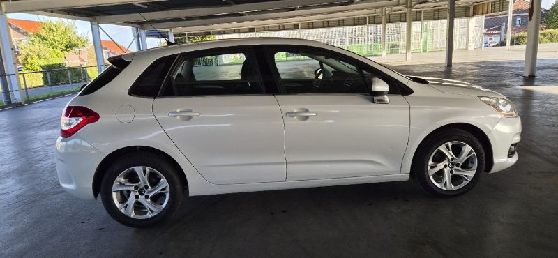 CITROEN C4 1.6 HDI 92 CV AN 13 PROPRE 132 KM BIEN EQUIPE