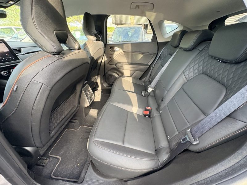 RENAULT CAPTUR II E TECH PLUG IN HYBRID 160 ch
