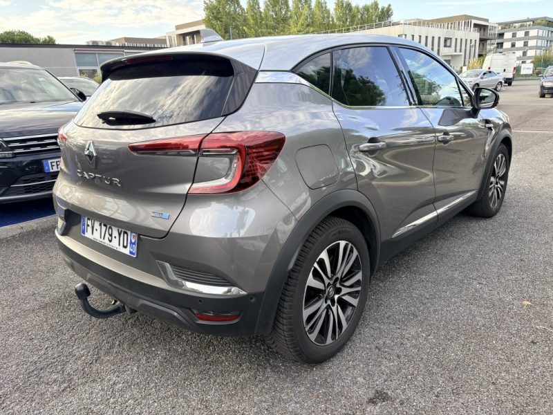 RENAULT CAPTUR II E TECH PLUG IN HYBRID 160 ch