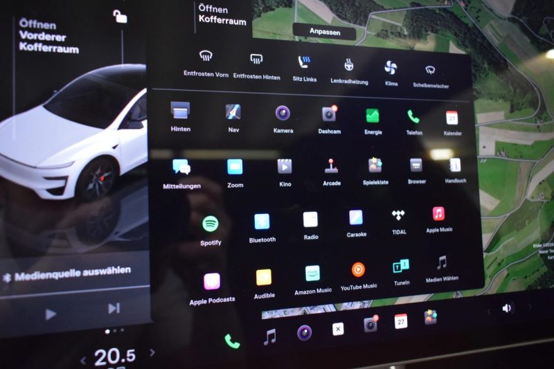 TESLA MODEL Y PERFORMANCE AWD 626PS 2026
