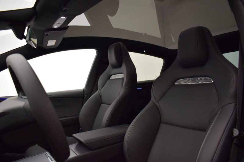 TESLA NEUVE MODEL Y PERFORMANCE AWD 626 ch 2026