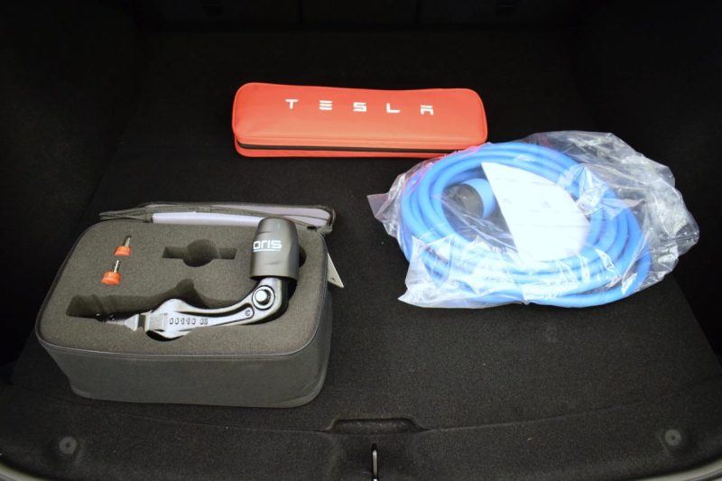 TESLA NEUVE MODEL Y  514 ch LONG RANGE PREMIUM AWD 2026
