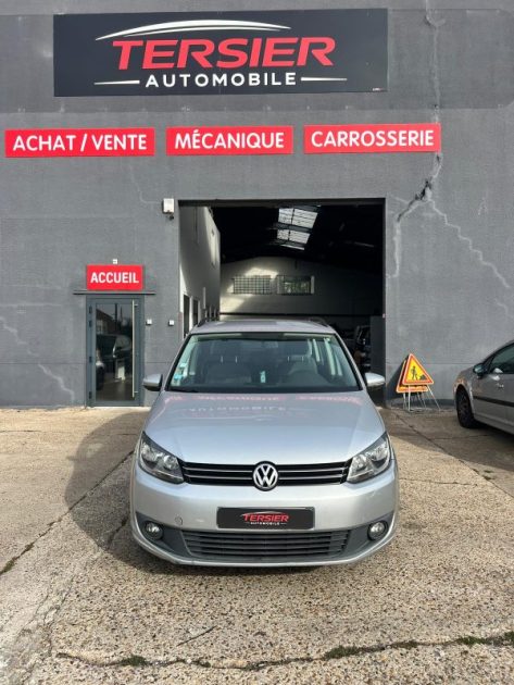 VOLKSWAGEN TOURAN 1.6 TDI 2012