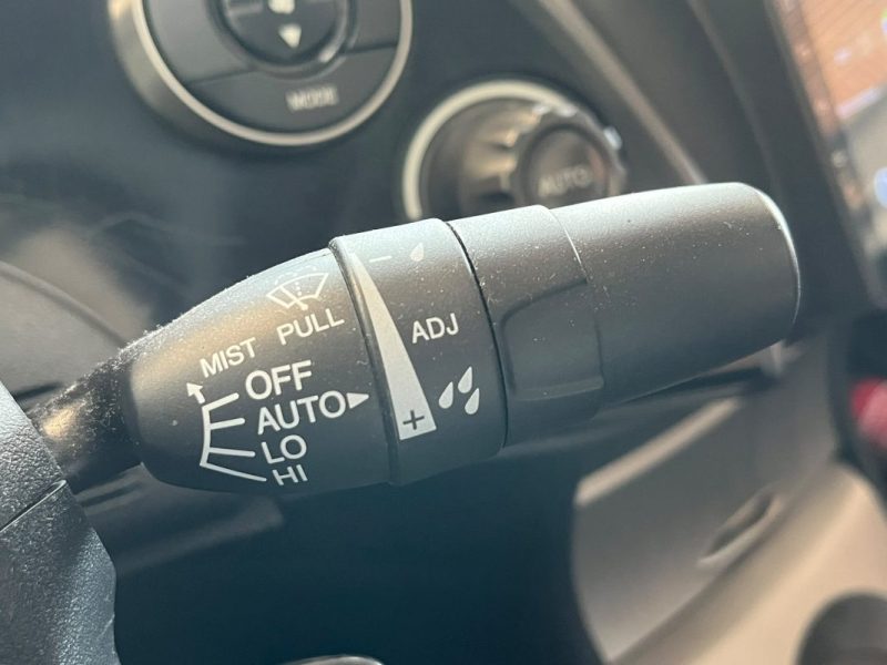 🔹Honda Civic 1.3i 83Ch 📱 Écran tactile❄️ Climatisation 📡 Radar de recul