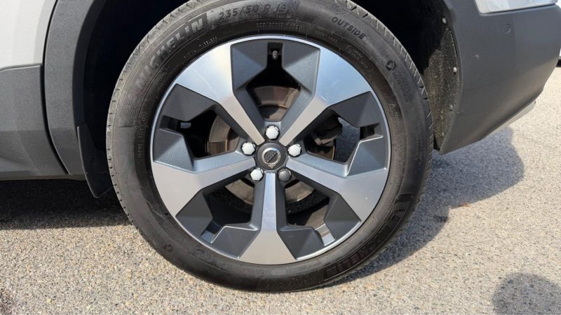 VOLVO XC40 ULTIMATE /TOIT PANO/SIEGE;VOLANT CHAUFFANT/