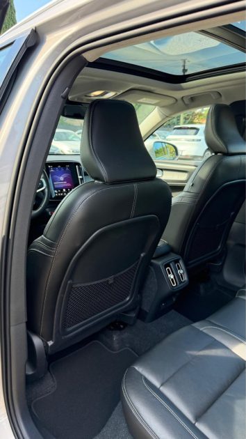 VOLVO XC40 ULTIMATE /TOIT PANO/SIEGE;VOLANT CHAUFFANT/