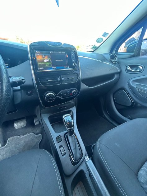 RENAULT ZOE ZE 40 ELECTRIC ACHAT INTEGRAL 
