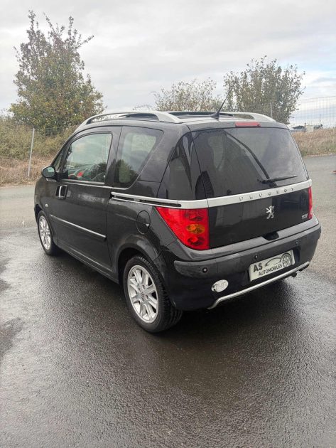 PEUGEOT 1007 1.6 TU 16V 109ch